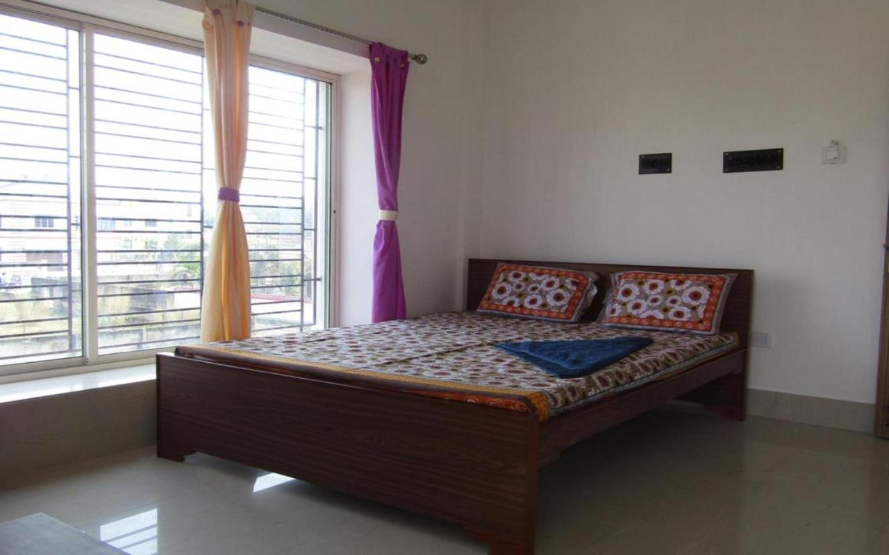 STAYMAKER Hotel Sannidhyo Shānti Niketan Exterior foto